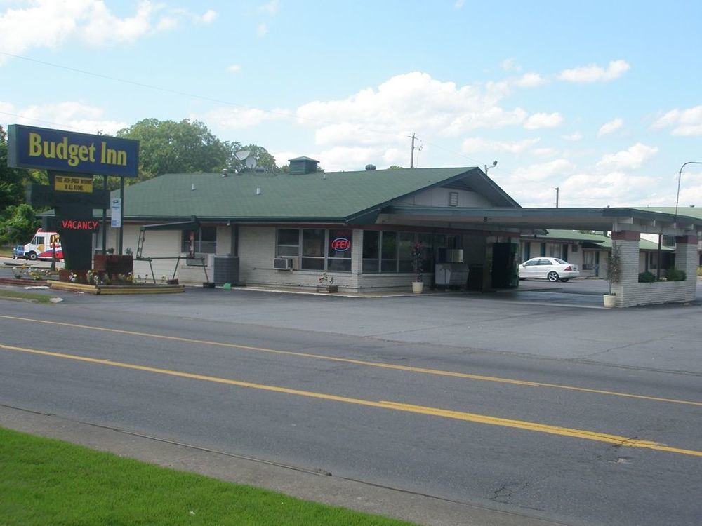 Budget Inn Malvern Bagian luar foto